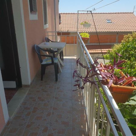 Guest House Alisa Hvar Town Buitenkant foto